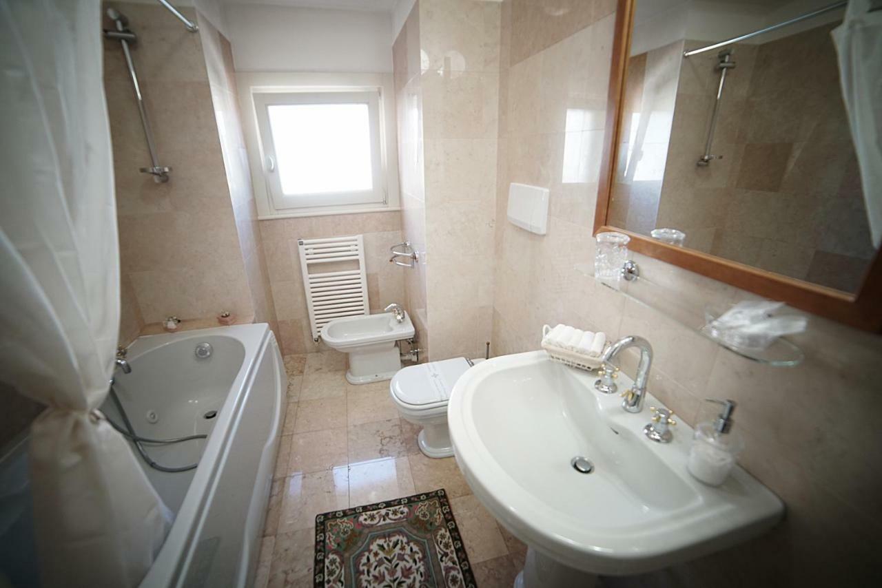Dimora Del Sedile Hotell Matera Exteriör bild